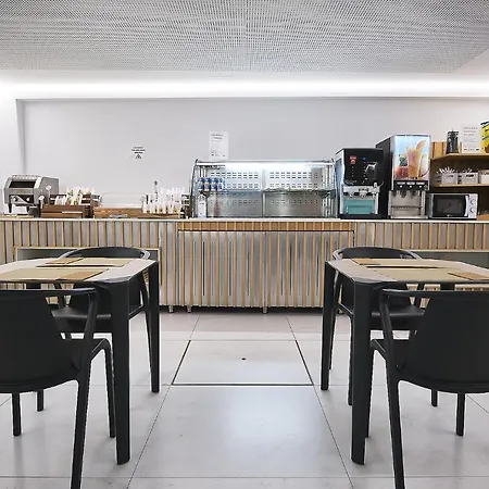 法鲁萨拉松酒店 桑亨霍
