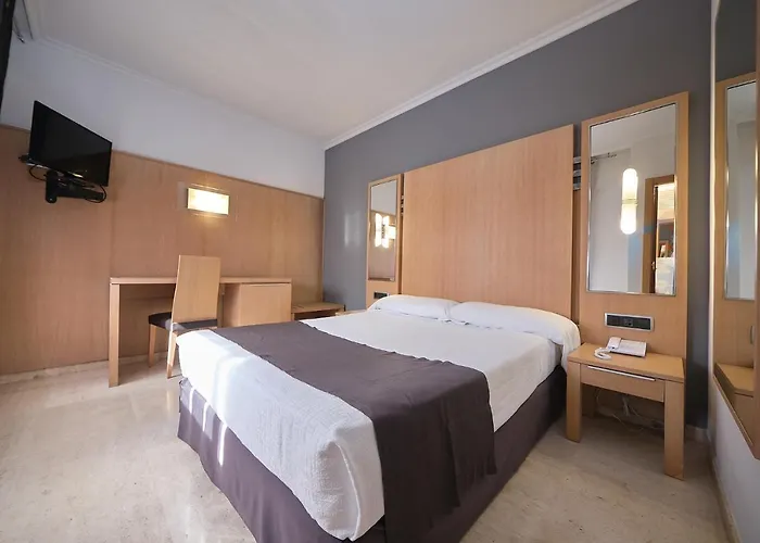 Faro Salazon Отель 3*