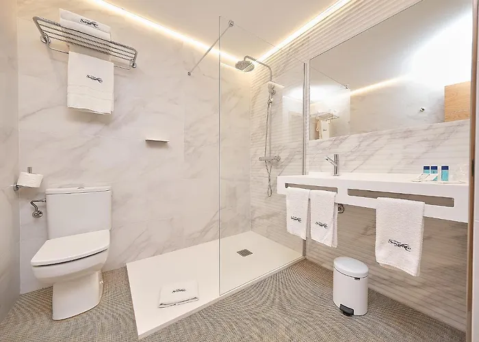 Faro Salazon Отель