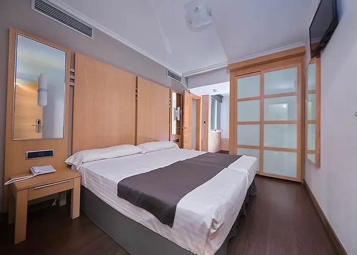 Отель Faro Salazon