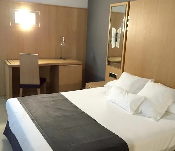 Отель Faro Salazon 3*